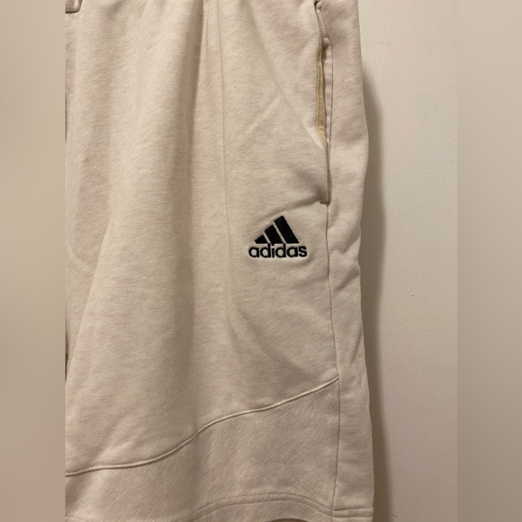 ADIDAS BOTANICAL DYE 7" Terry Mens SHORT Size 2XL Casual Athleisure Sporty Beige - Picture 7 of 12